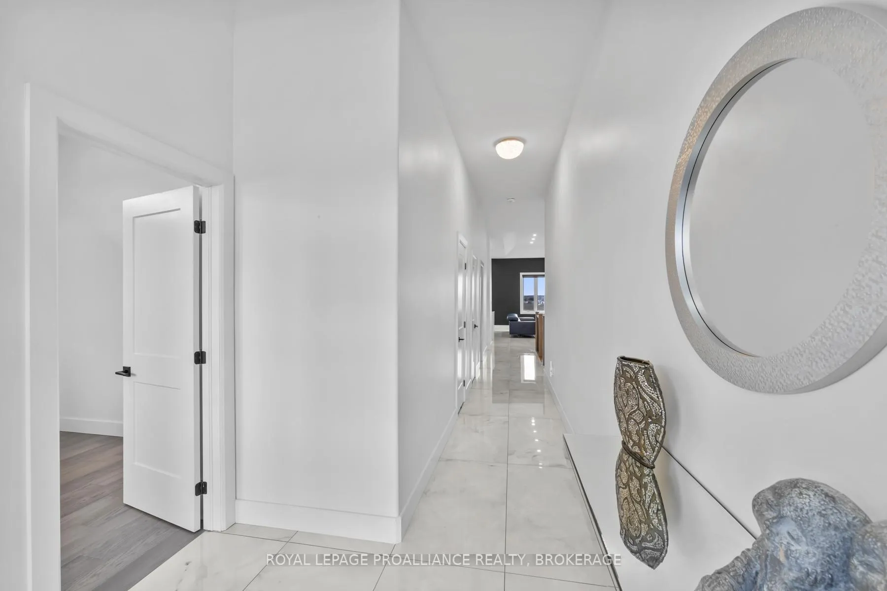 Photo 11 of 1245 Carfa Crescent, Kingston, City Northwest — HOMEH