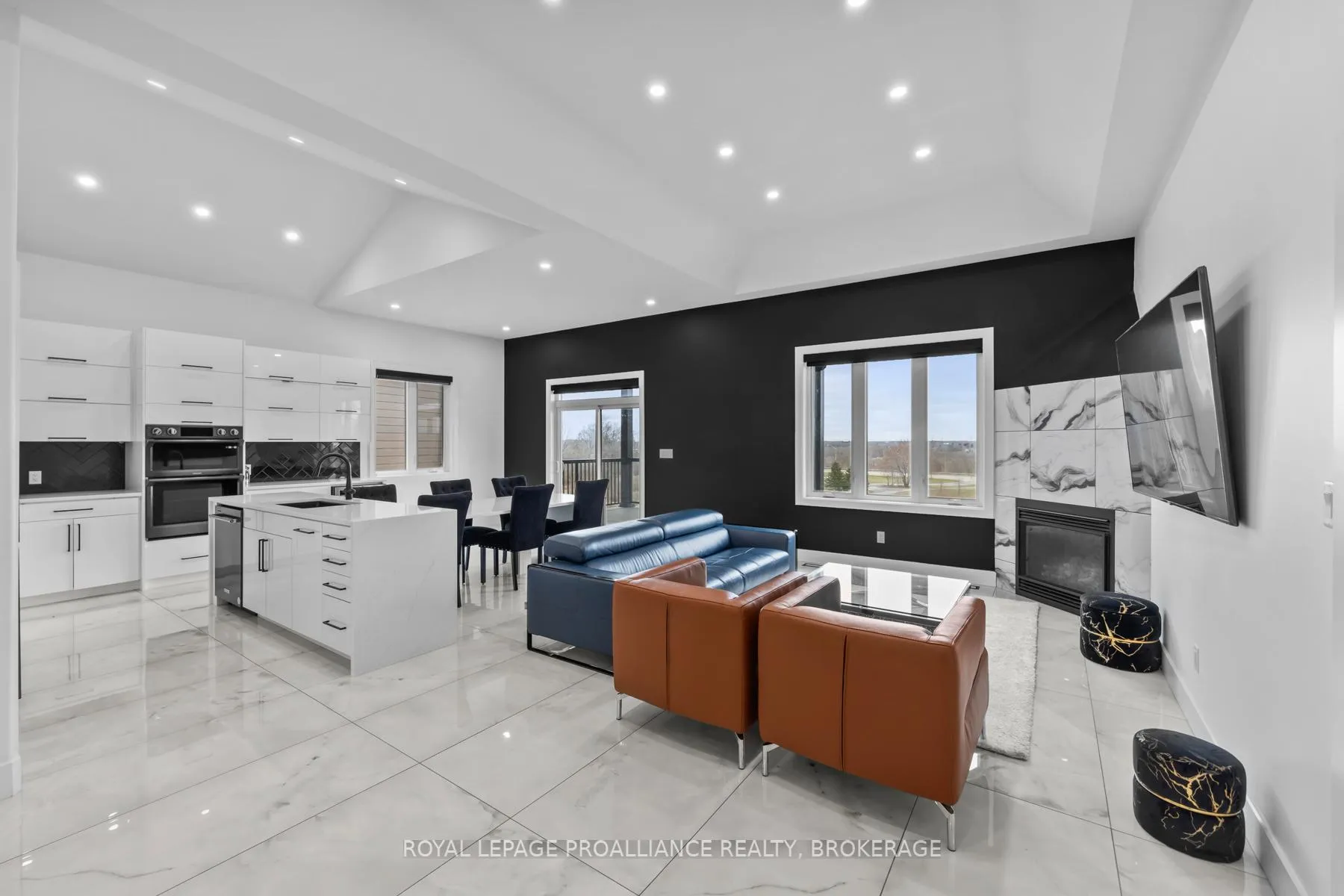 Photo 14 of 1245 Carfa Crescent, Kingston, City Northwest — HOMEH