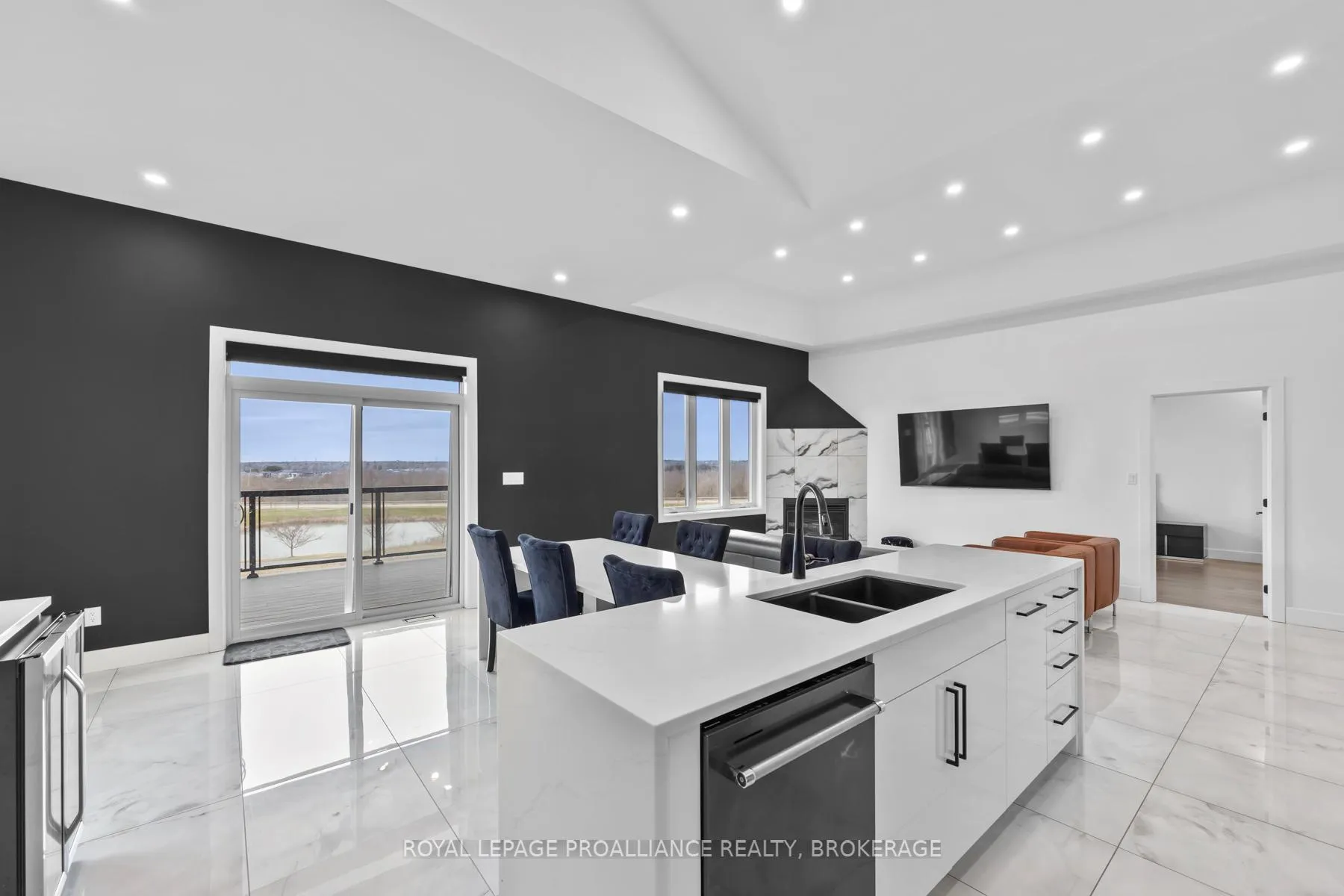 Photo 24 of 1245 Carfa Crescent, Kingston, City Northwest — HOMEH