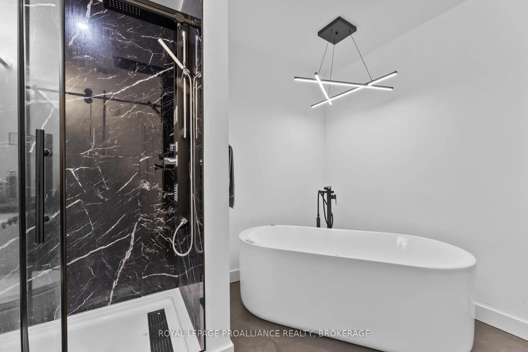 Photo 39 of 1245 Carfa Crescent, Kingston, City Northwest — HOMEH