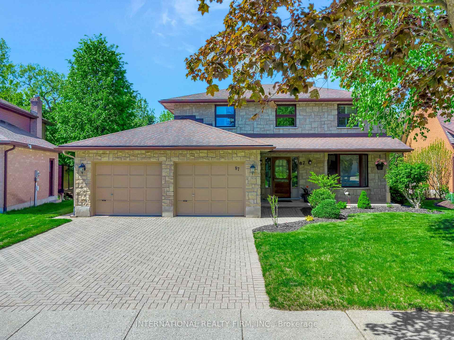Photo 1 of 87 Maxwell Drive, Kitchener — HOMEH