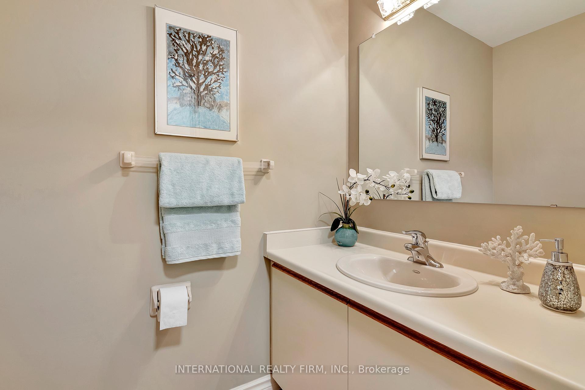 Photo 9 of 87 Maxwell Drive, Kitchener — HOMEH