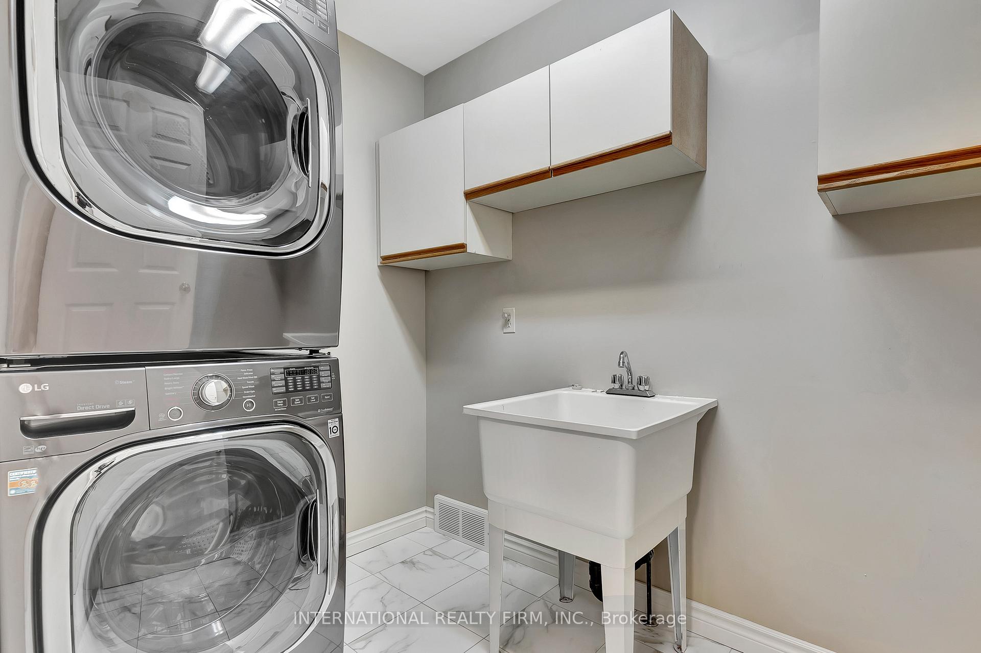 Photo 10 of 87 Maxwell Drive, Kitchener — HOMEH