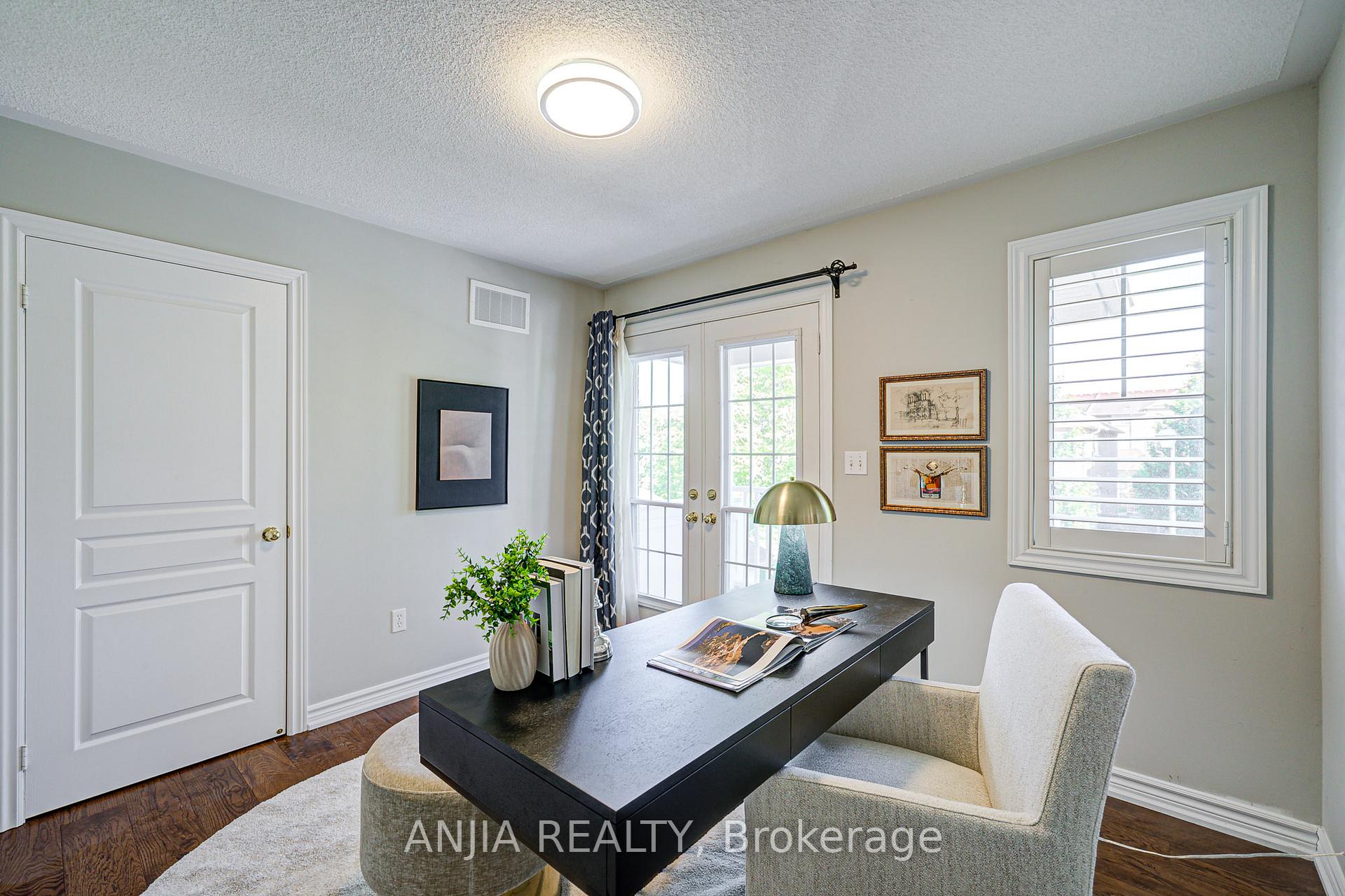 Photo 25 of 54 Rainbow Valley Crescent, Markham, Greensborough — HOMEH