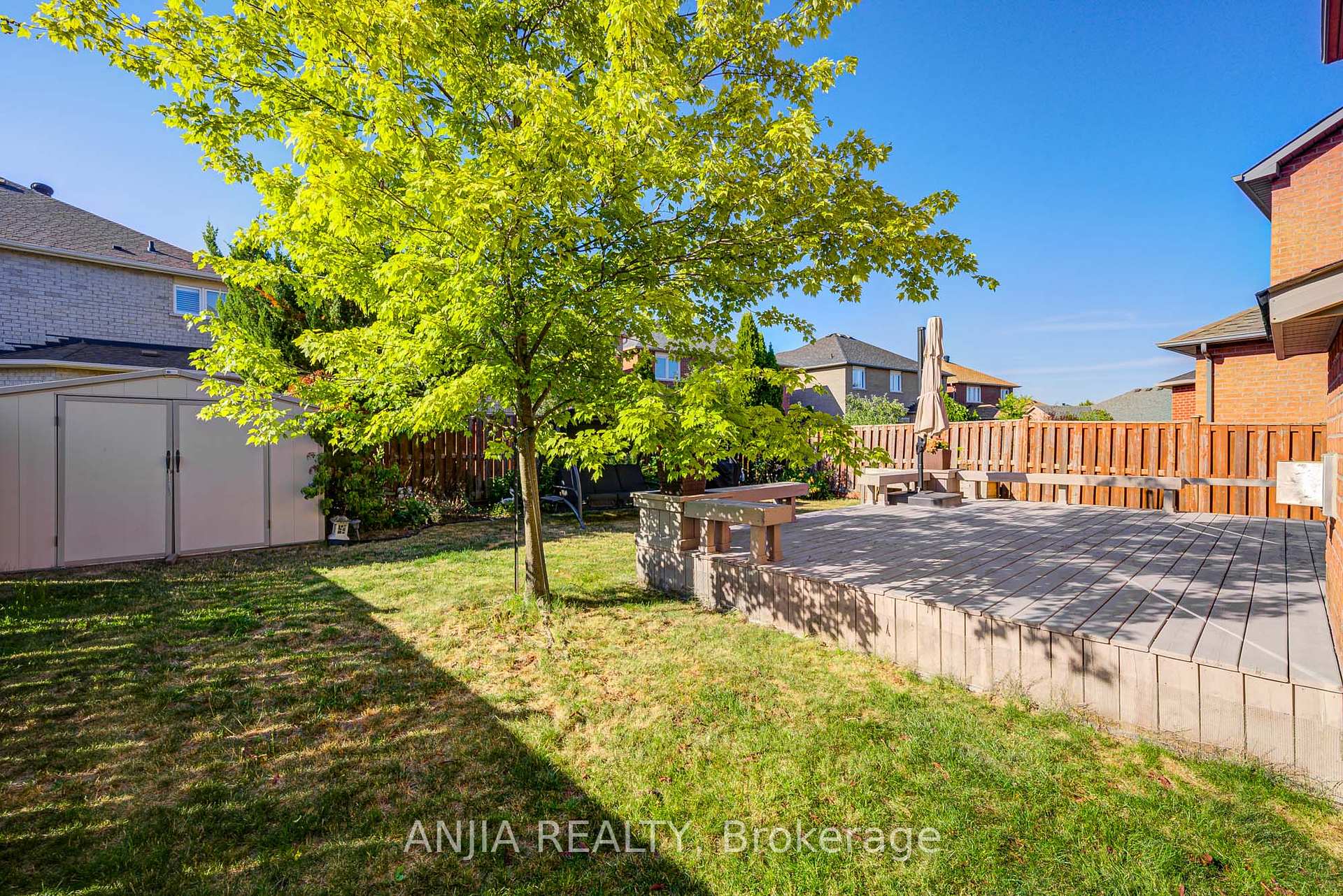 Photo 44 of 54 Rainbow Valley Crescent, Markham, Greensborough — HOMEH
