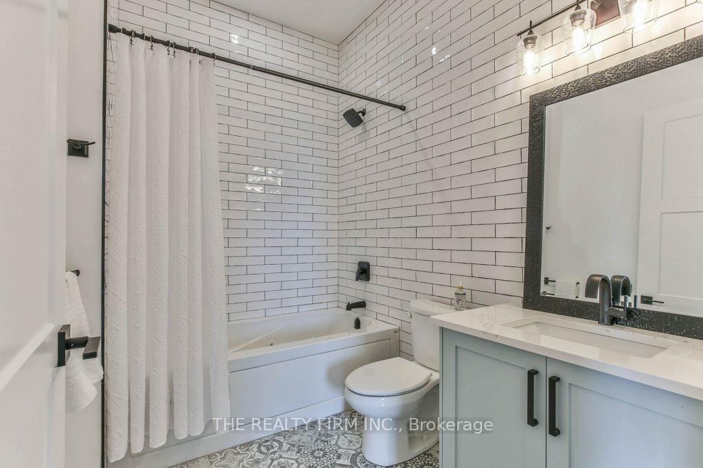 Photo 35 of 10820 Oxbow Drive, Middlesex Centre, Rural Middlesex Centre — HOMEH