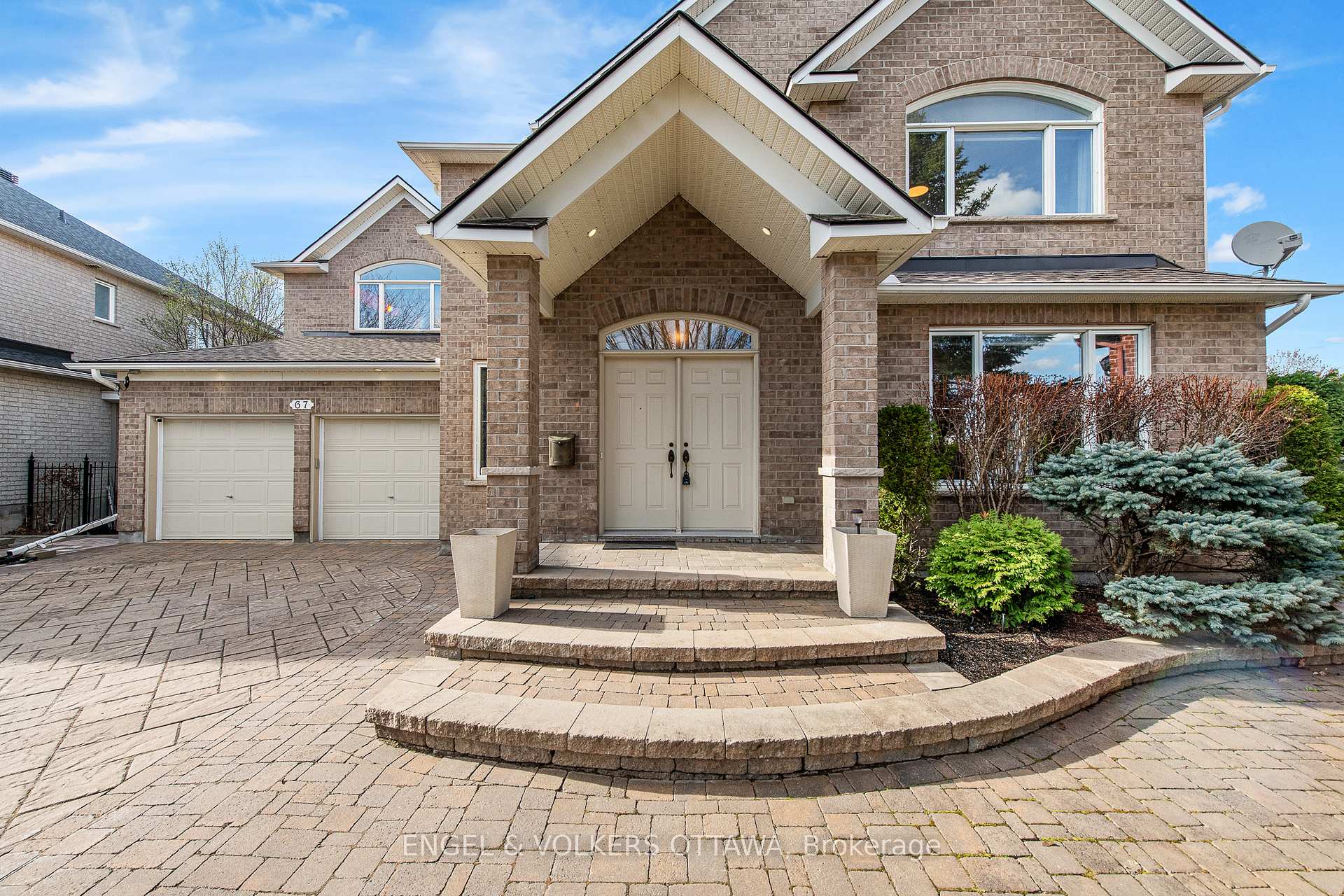Photo 2 of 67 Manning Court, Ottawa, Kanata - Kanata Lakes/Heritage Hills — HOMEH