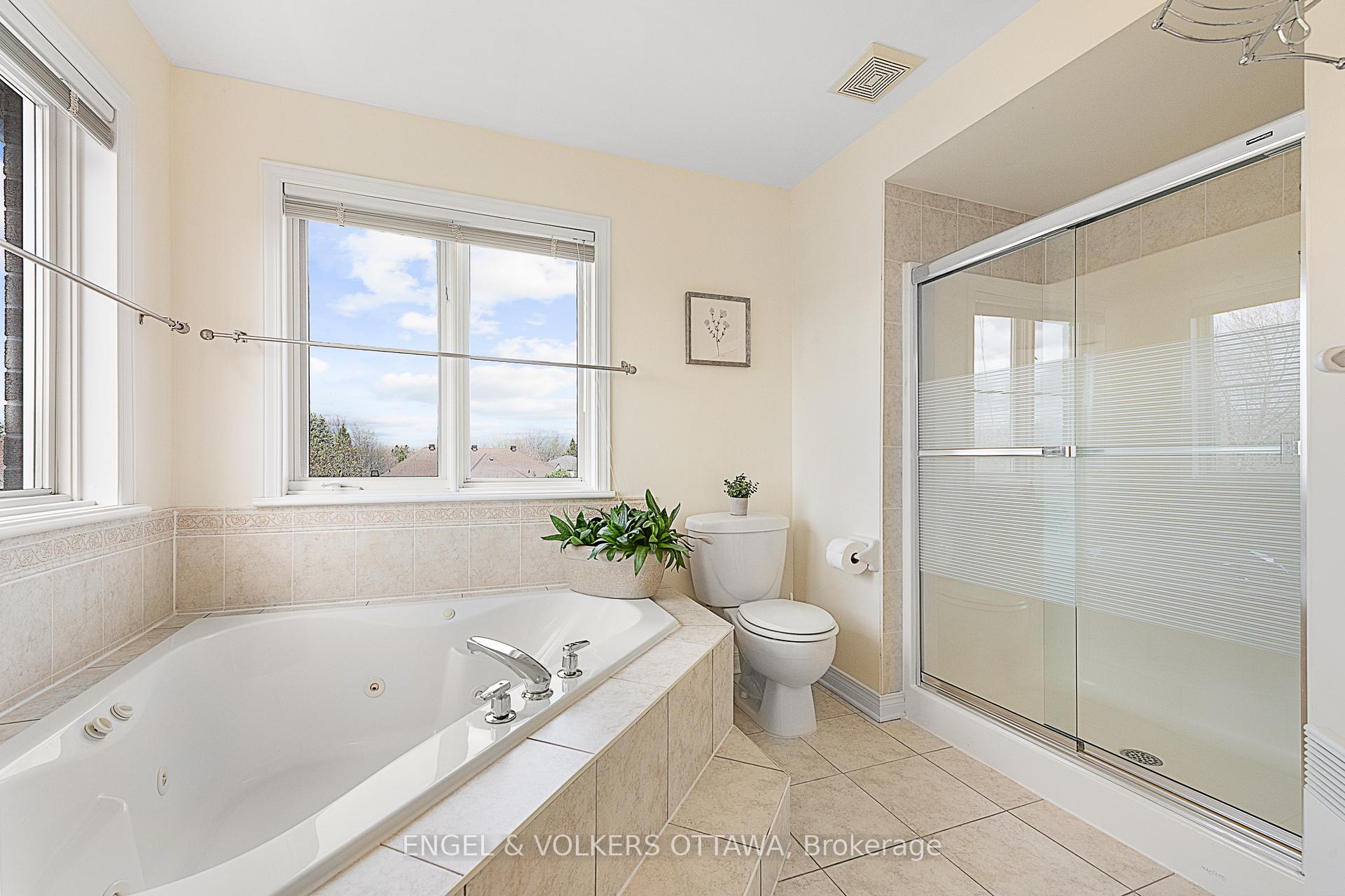 Photo 24 of 67 Manning Court, Ottawa, Kanata - Kanata Lakes/Heritage Hills — HOMEH