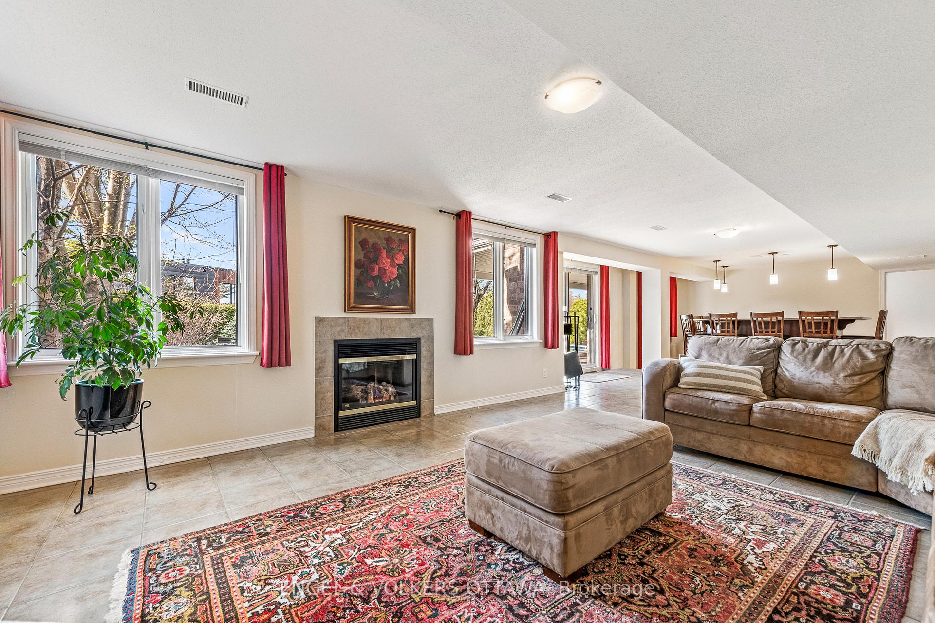 Photo 32 of 67 Manning Court, Ottawa, Kanata - Kanata Lakes/Heritage Hills — HOMEH