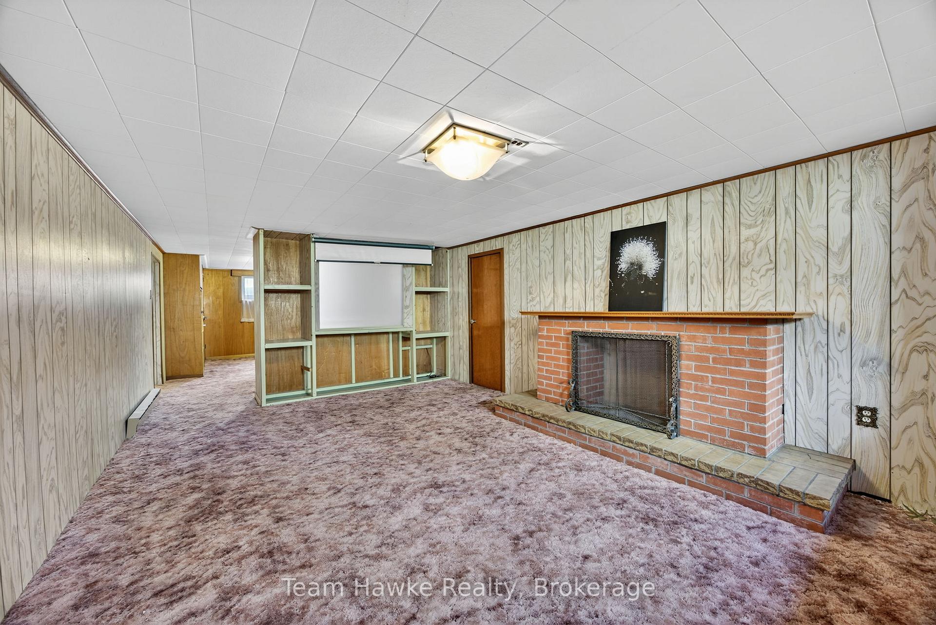 Photo 35 of 828 Hugel Avenue, Midland — HOMEH