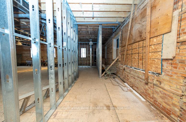 Photo 5 of 137 King Street E, Kitchener — HOMEH