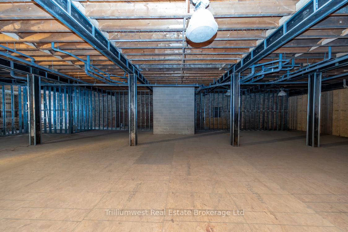 Photo 7 of 137 King Street E, Kitchener — HOMEH