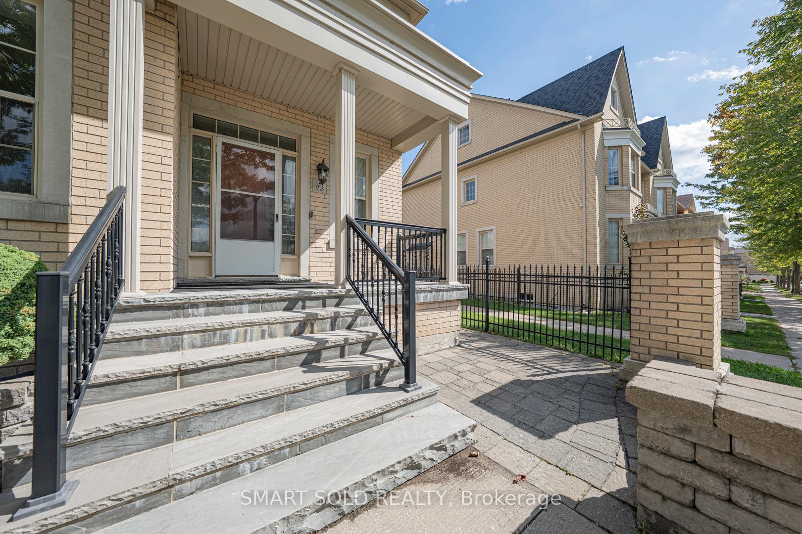 Photo 5 of 23 Bonheur Road, Markham, Cathedraltown — HOMEH