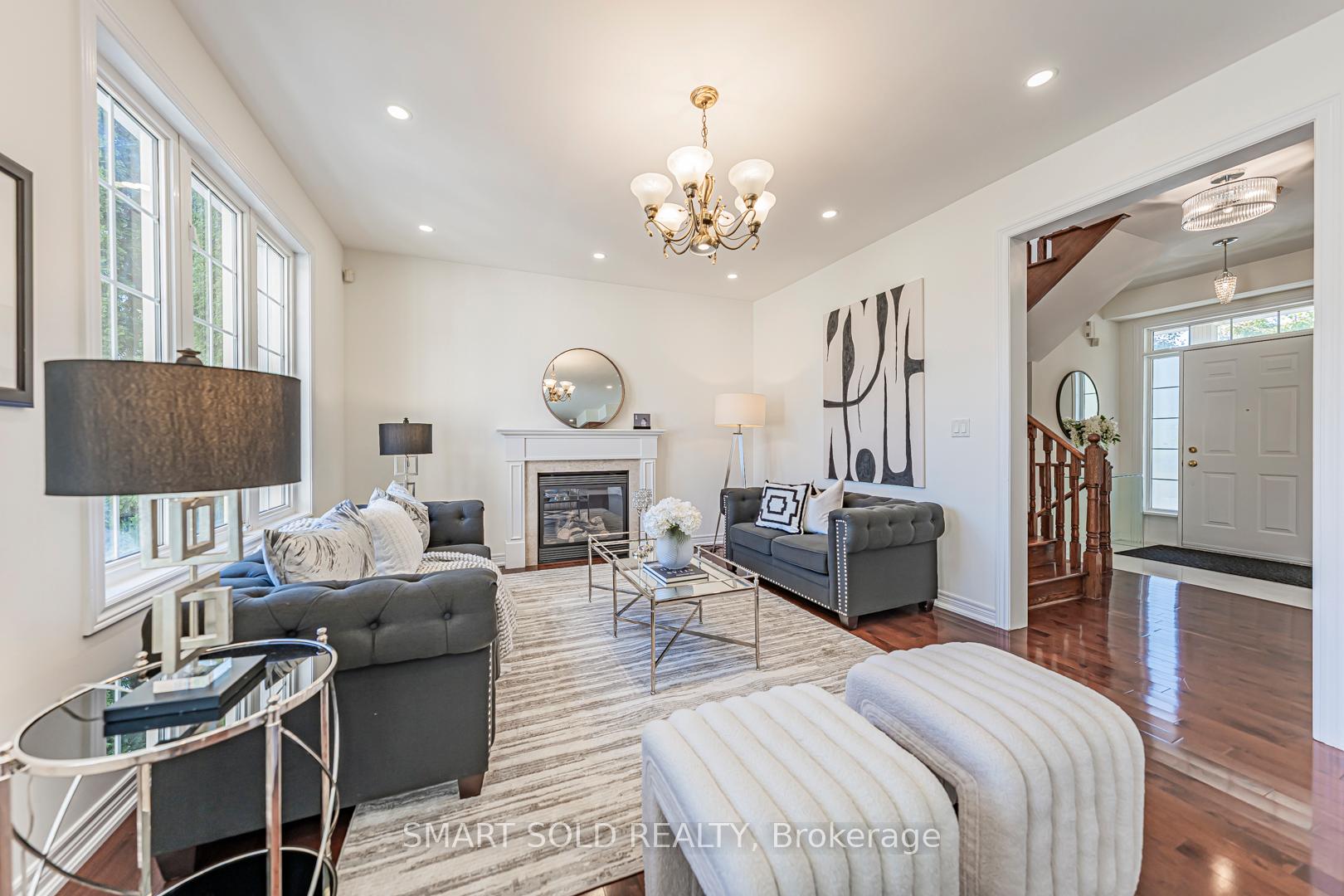 Photo 16 of 23 Bonheur Road, Markham, Cathedraltown — HOMEH