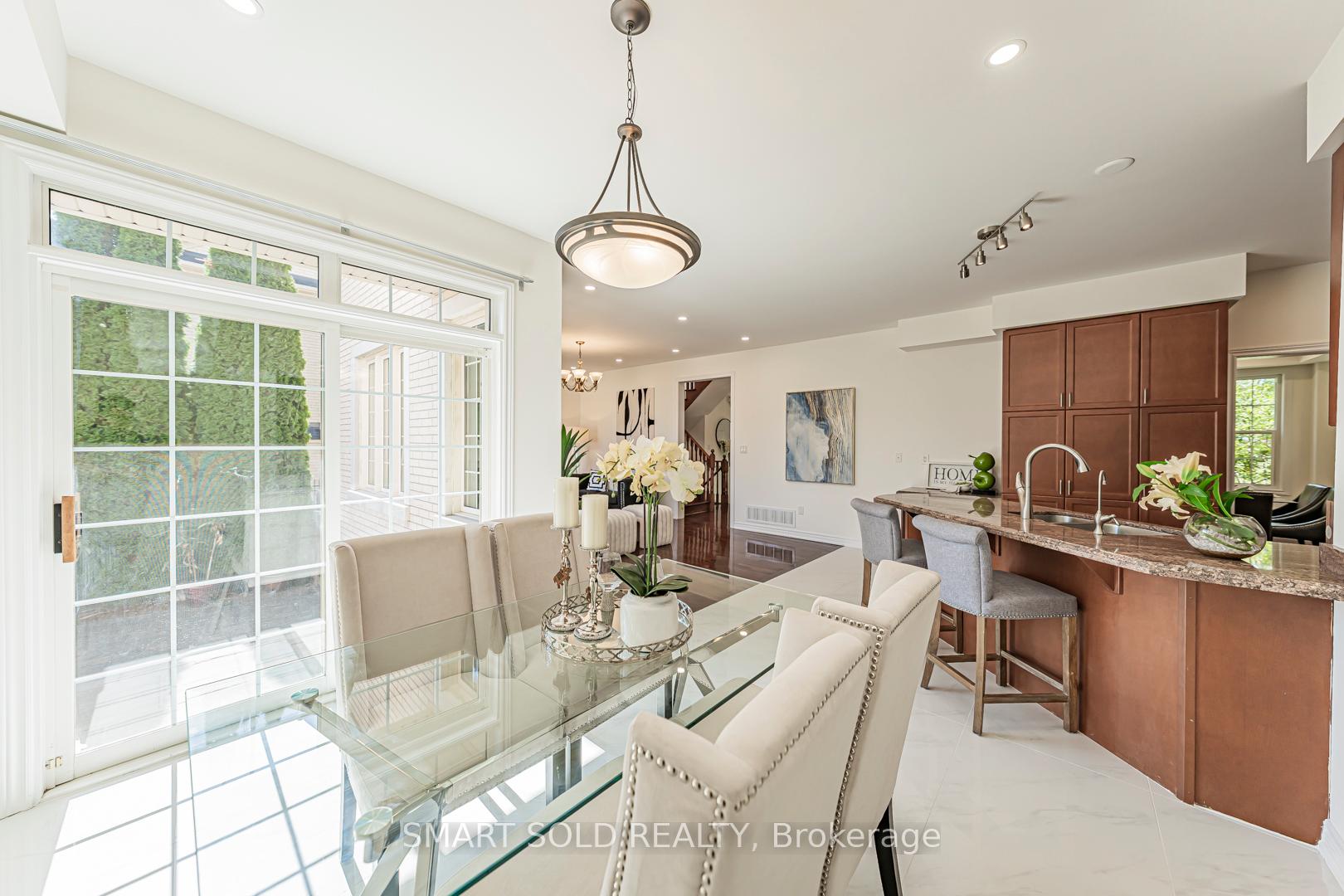 Photo 25 of 23 Bonheur Road, Markham, Cathedraltown — HOMEH
