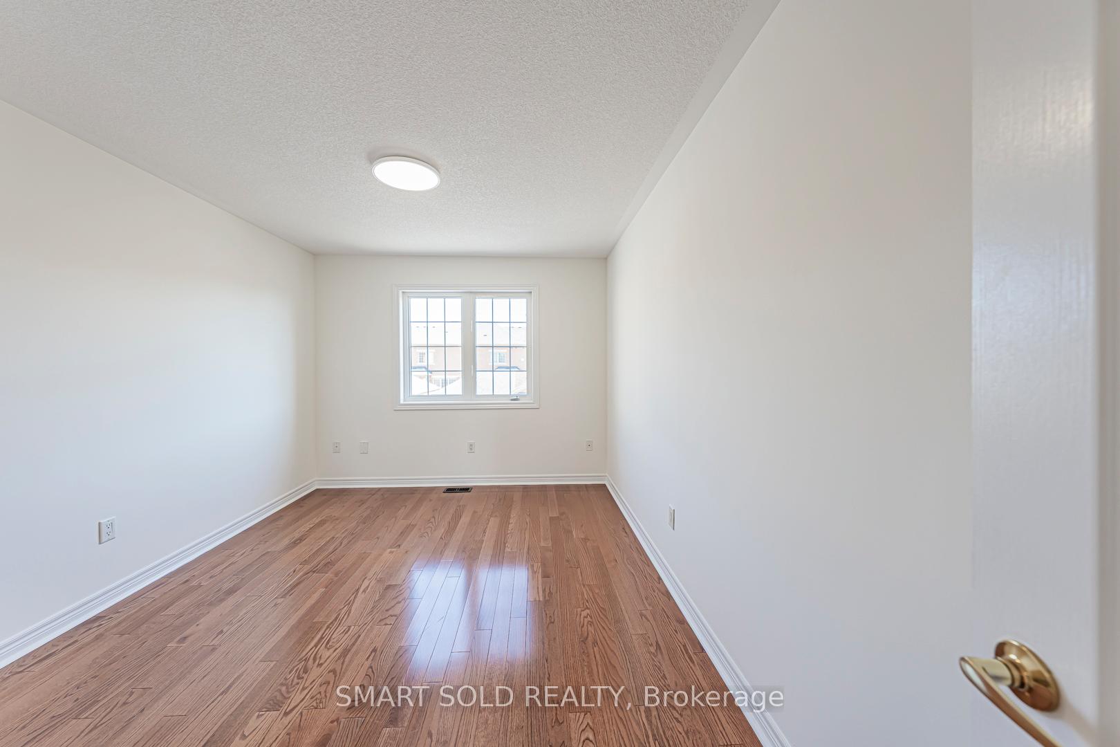 Photo 34 of 23 Bonheur Road, Markham, Cathedraltown — HOMEH