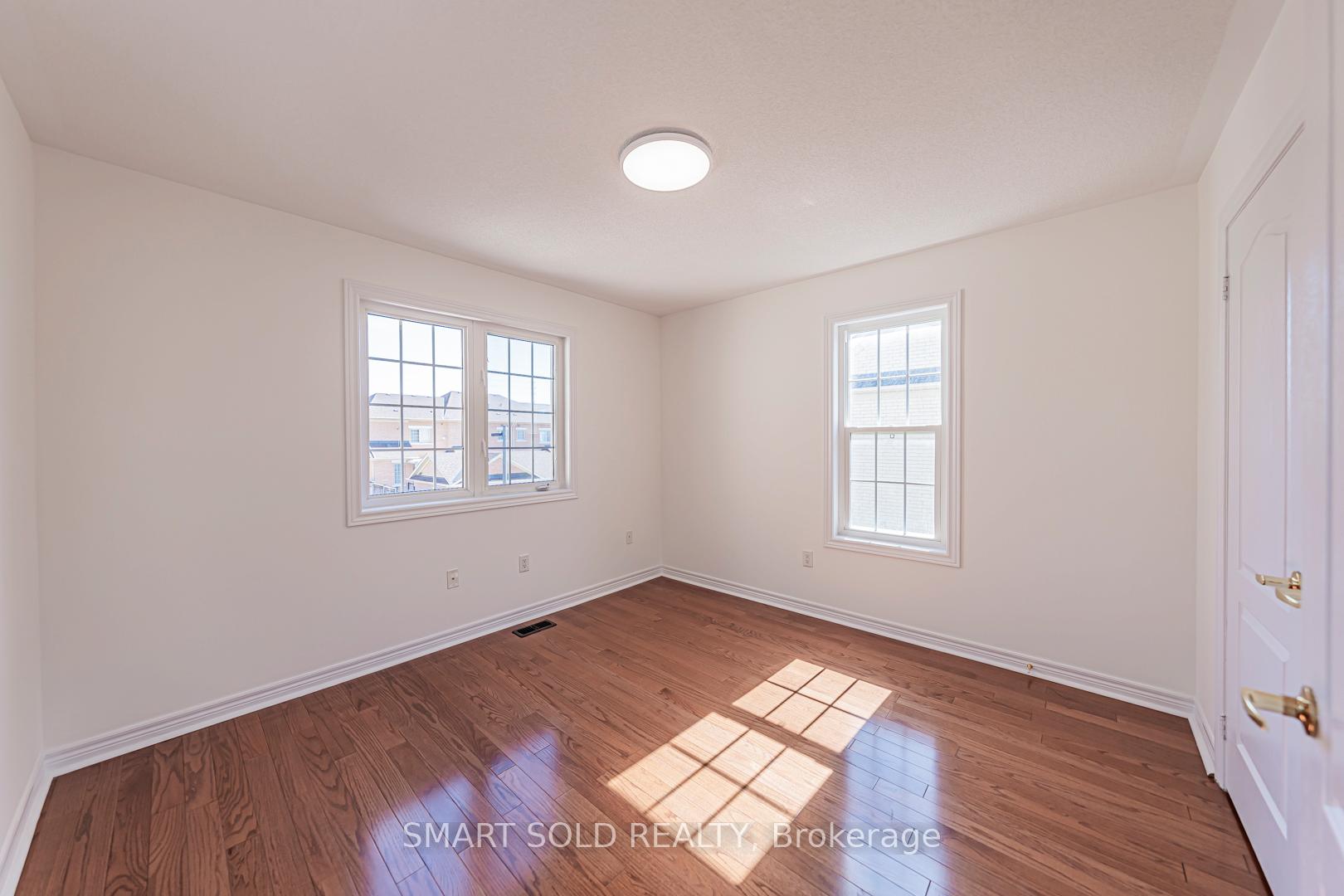 Photo 35 of 23 Bonheur Road, Markham, Cathedraltown — HOMEH