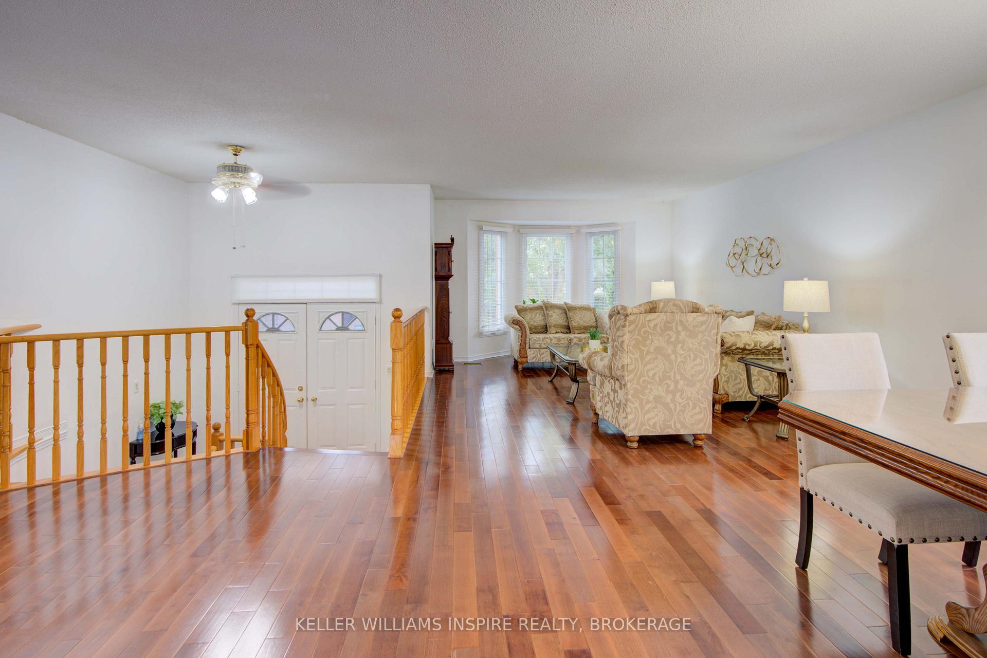 Photo 5 of 1056 Palmerston Crescent, Kingston, North of Taylor-Kidd Blvd — HOMEH