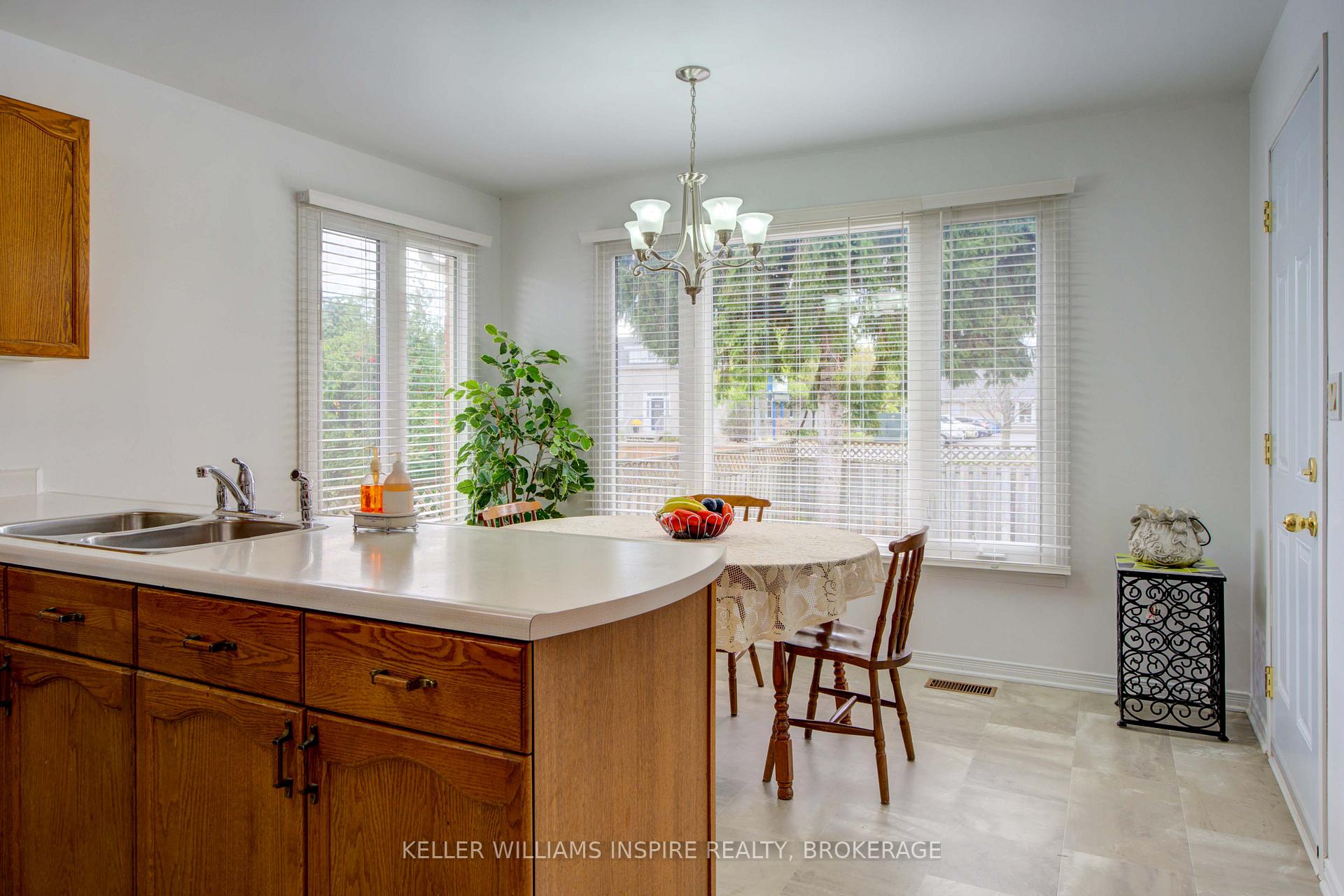Photo 12 of 1056 Palmerston Crescent, Kingston, North of Taylor-Kidd Blvd — HOMEH