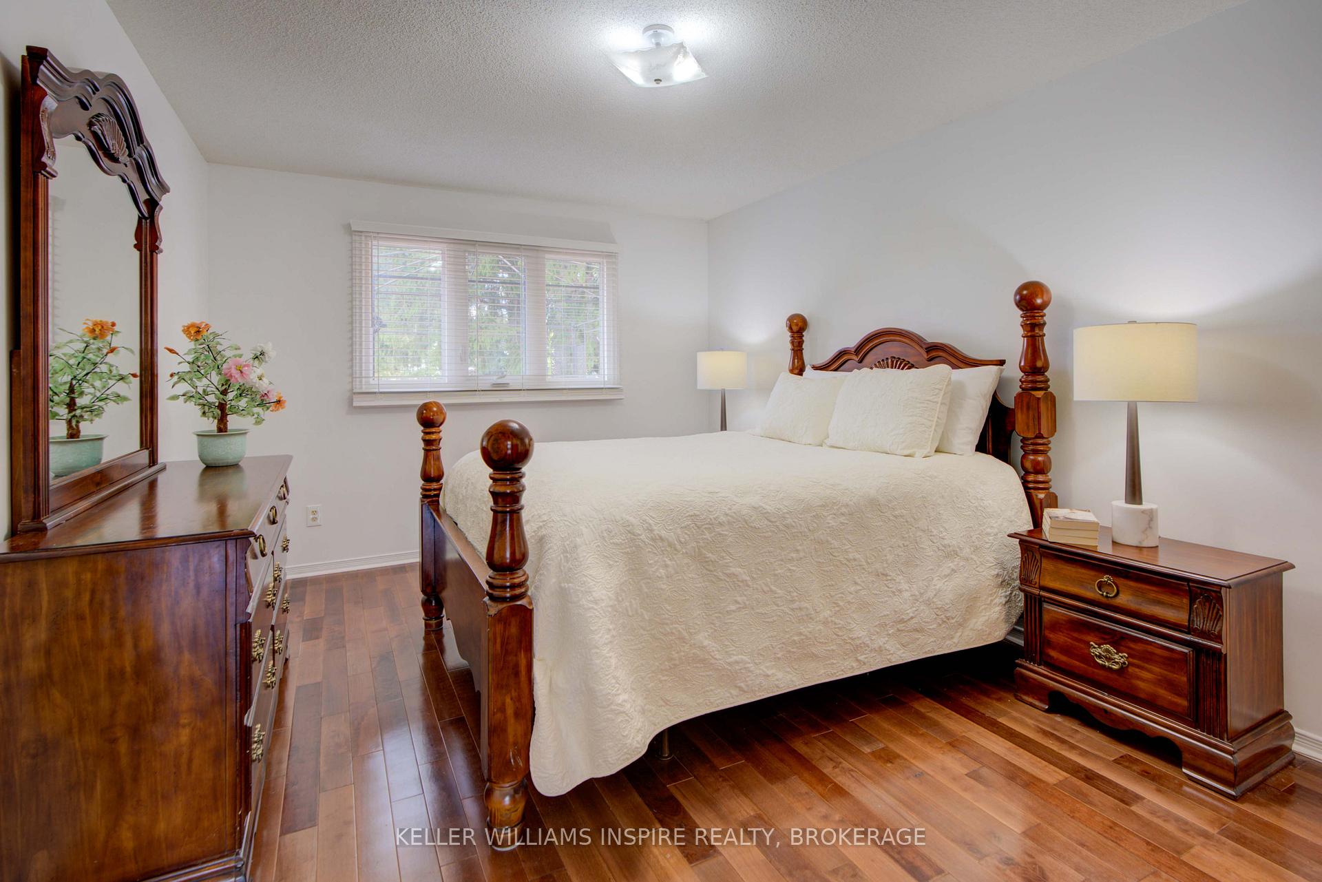 Photo 19 of 1056 Palmerston Crescent, Kingston, North of Taylor-Kidd Blvd — HOMEH
