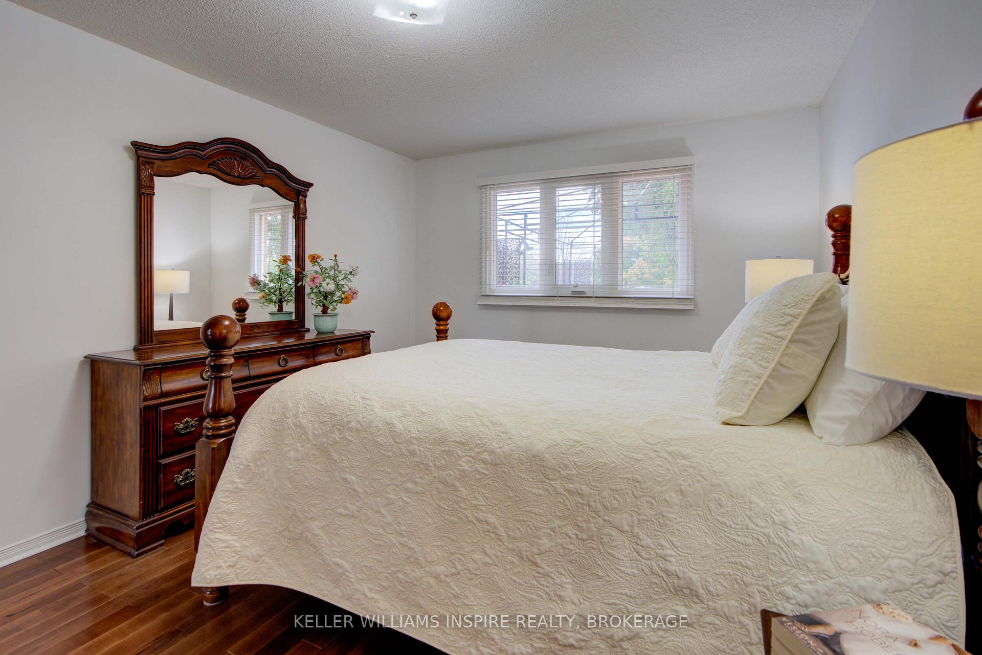 Photo 20 of 1056 Palmerston Crescent, Kingston, North of Taylor-Kidd Blvd — HOMEH