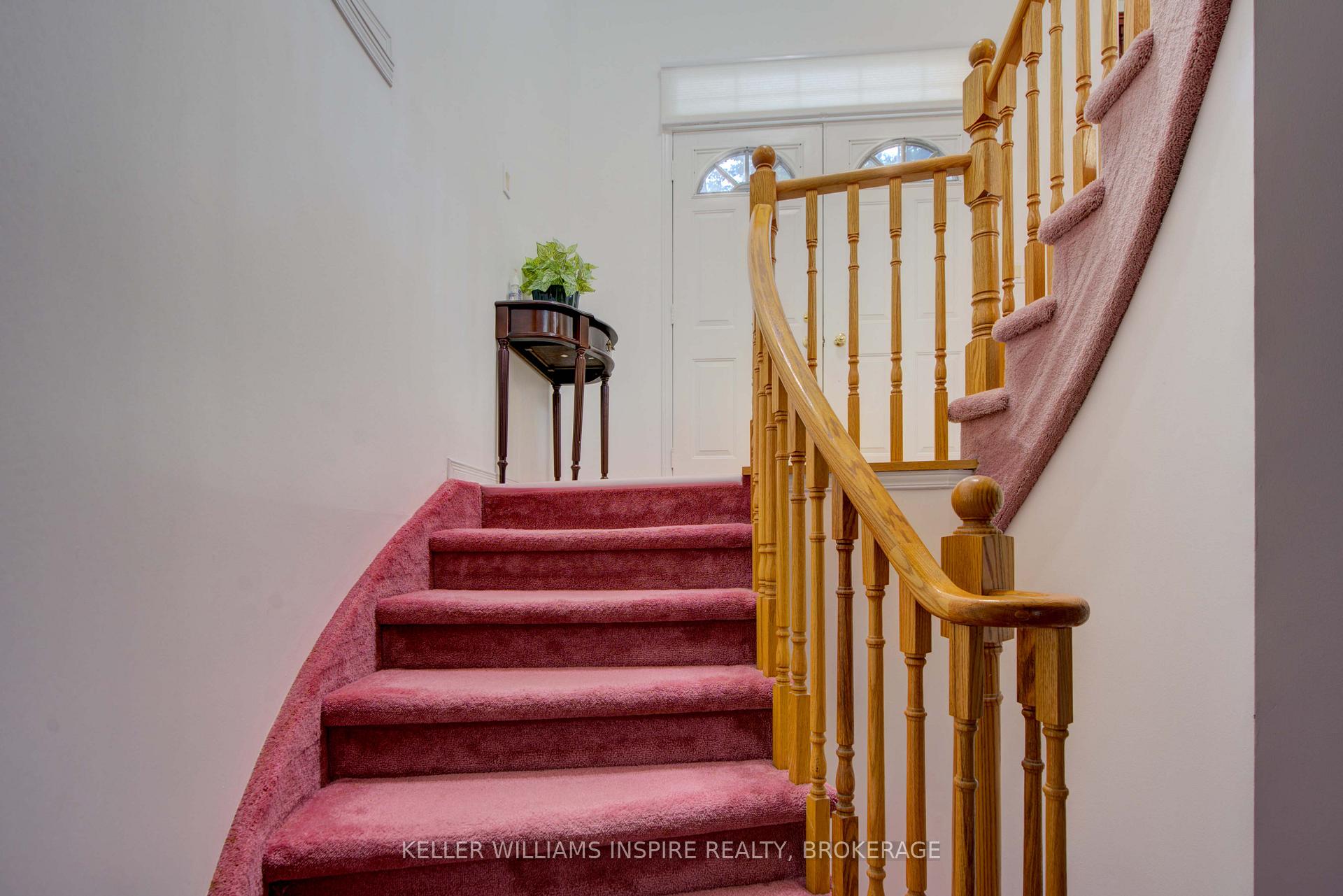 Photo 32 of 1056 Palmerston Crescent, Kingston, North of Taylor-Kidd Blvd — HOMEH