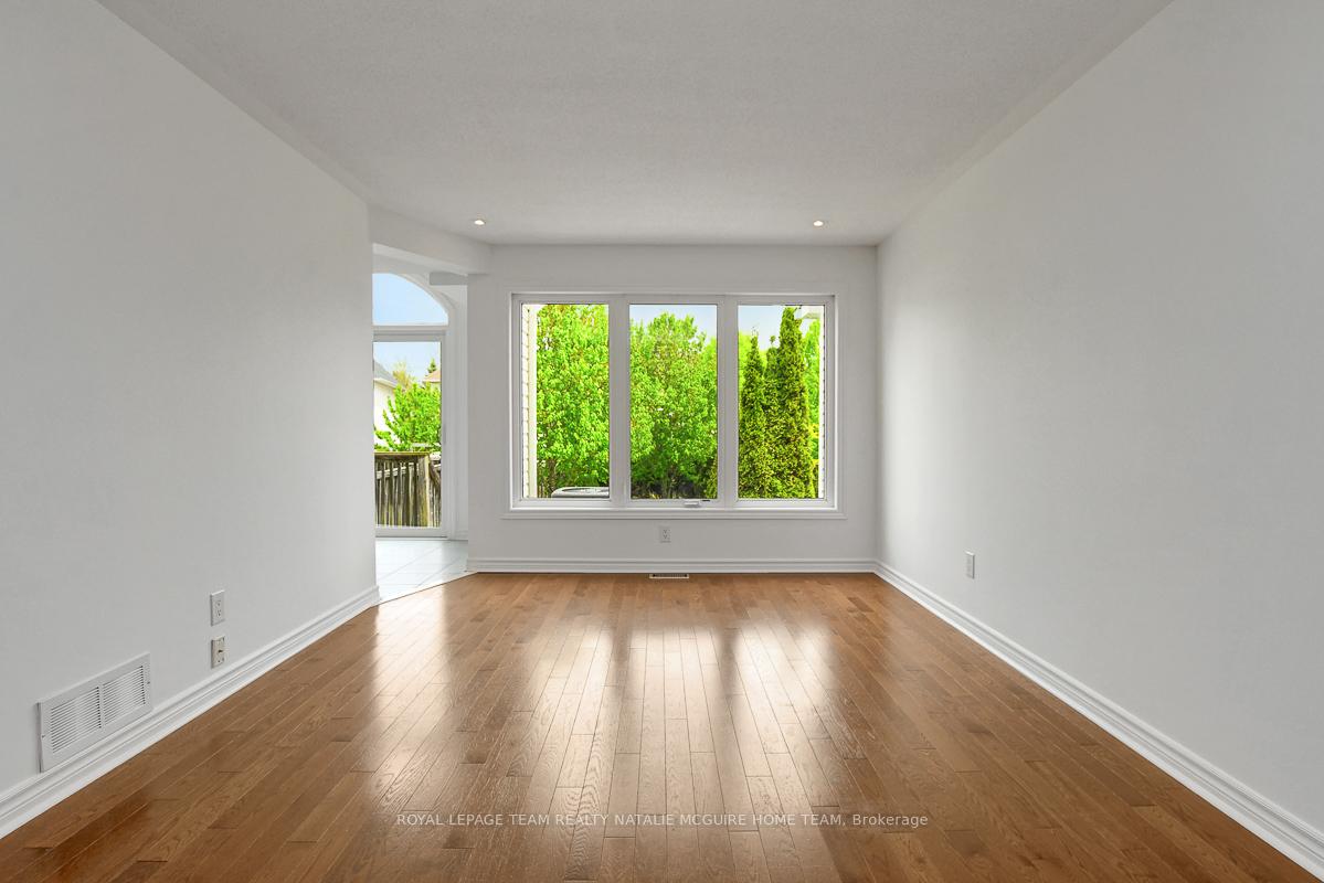 Photo 7 of 114 Woodmill Terrace, Ottawa, Kanata - Morgan's Grant/South March — HOMEH