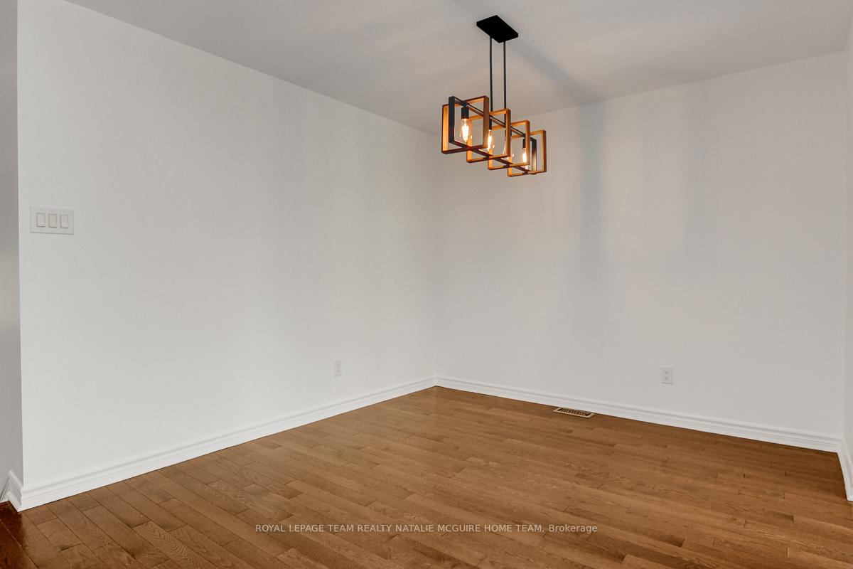 Photo 10 of 114 Woodmill Terrace, Ottawa, Kanata - Morgan's Grant/South March — HOMEH