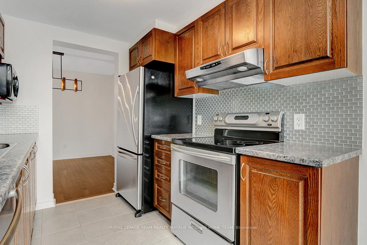 Photo 15 of 114 Woodmill Terrace, Ottawa, Kanata - Morgan's Grant/South March — HOMEH