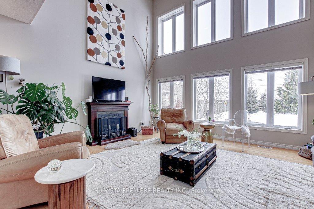 Photo 4 of 82 Woodlily Lane, Middlesex Centre, Ilderton — HOMEH