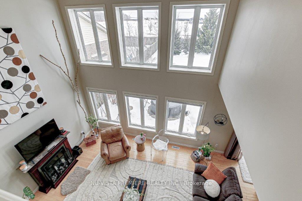 Photo 16 of 82 Woodlily Lane, Middlesex Centre, Ilderton — HOMEH