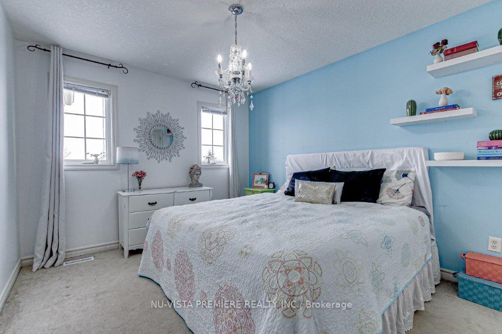 Photo 17 of 82 Woodlily Lane, Middlesex Centre, Ilderton — HOMEH