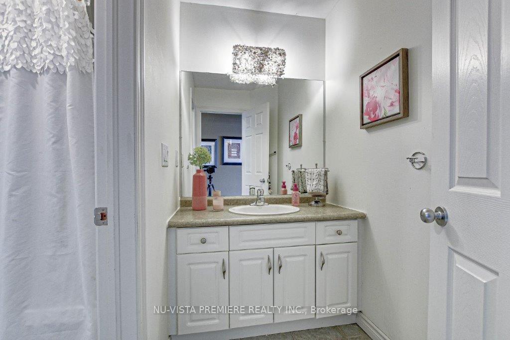 Photo 23 of 82 Woodlily Lane, Middlesex Centre, Ilderton — HOMEH