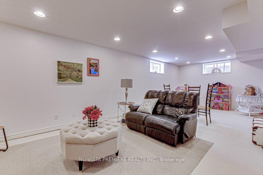 Photo 31 of 82 Woodlily Lane, Middlesex Centre, Ilderton — HOMEH