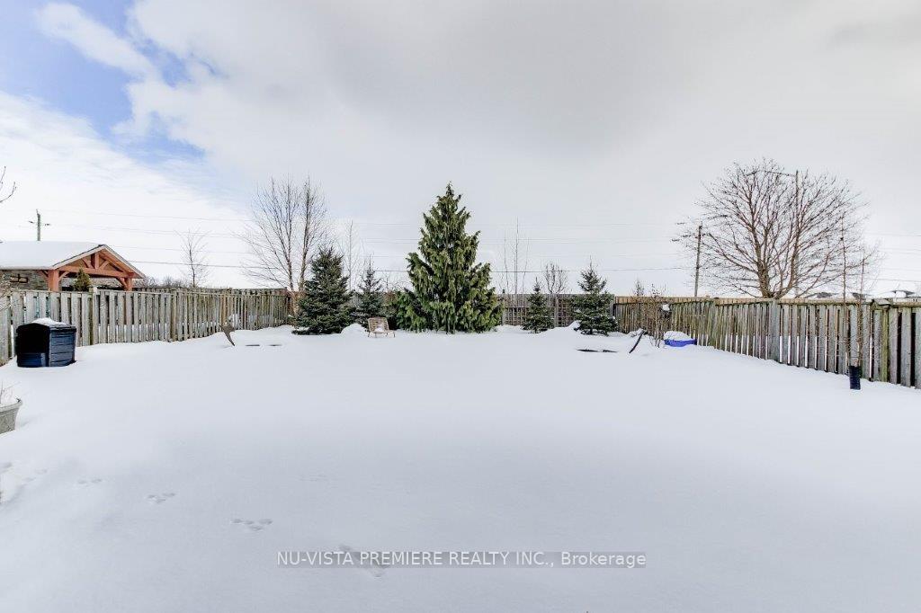 Photo 36 of 82 Woodlily Lane, Middlesex Centre, Ilderton — HOMEH