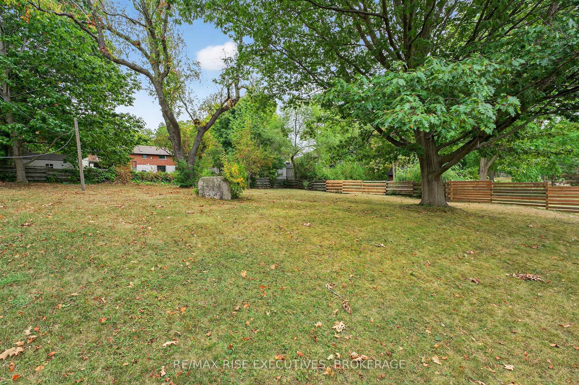 Photo 4 of 748 Mona Drive, Kingston, South of Taylor-Kidd Blvd — HOMEH
