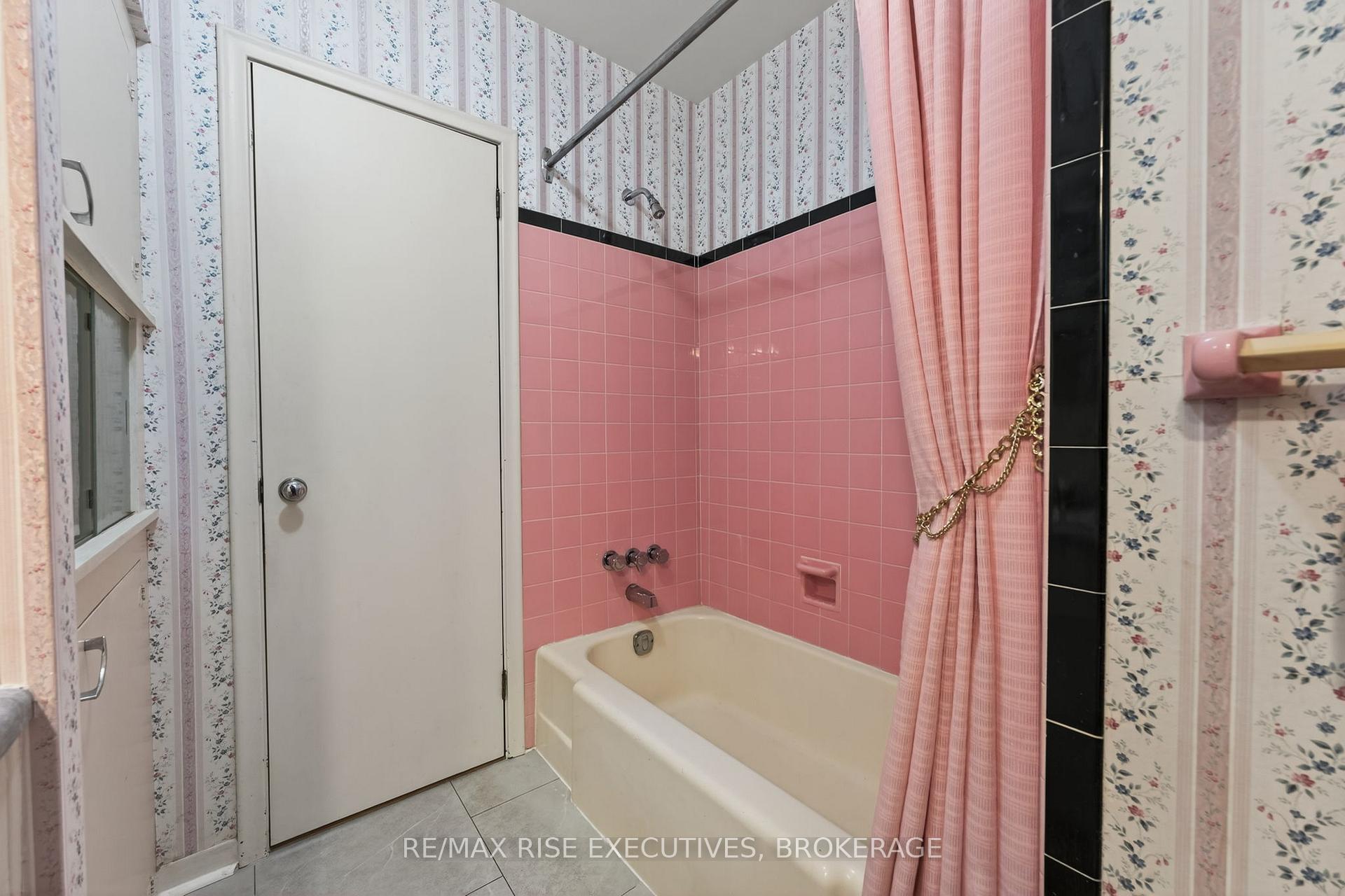 Photo 24 of 748 Mona Drive, Kingston, South of Taylor-Kidd Blvd — HOMEH