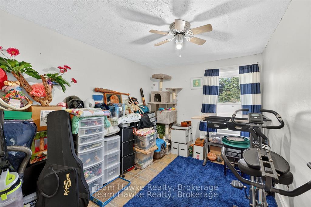 Photo 24 of 479 Queen Street, Midland — HOMEH