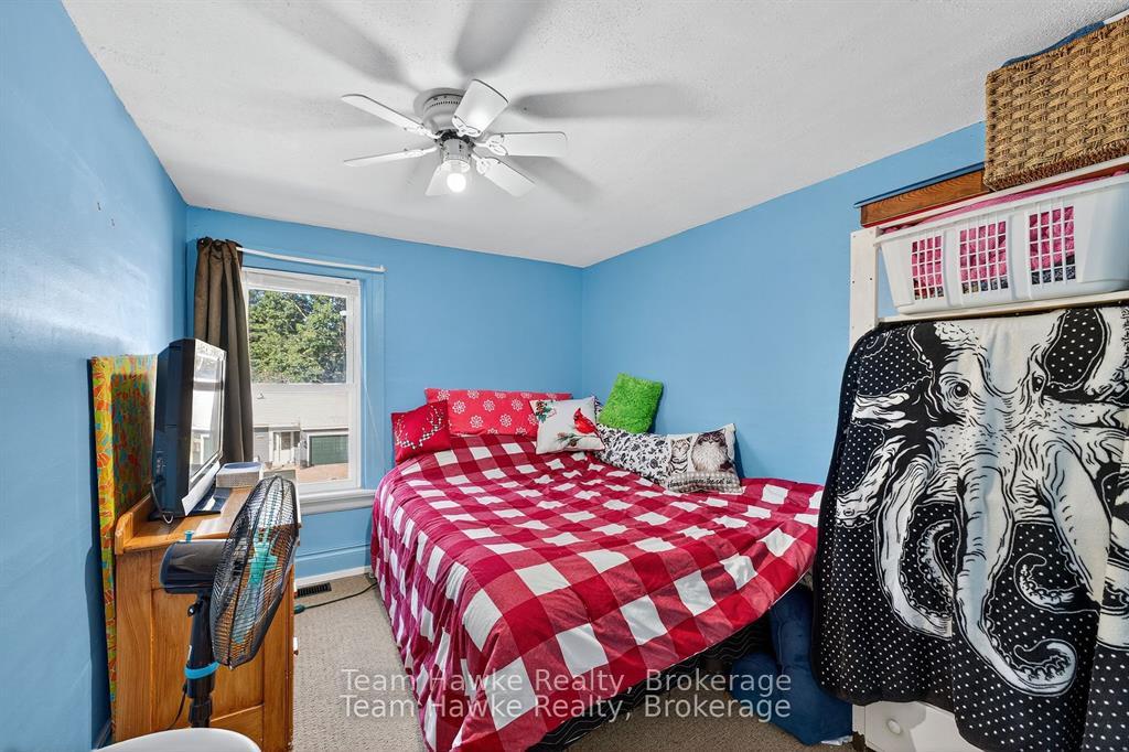 Photo 26 of 479 Queen Street, Midland — HOMEH