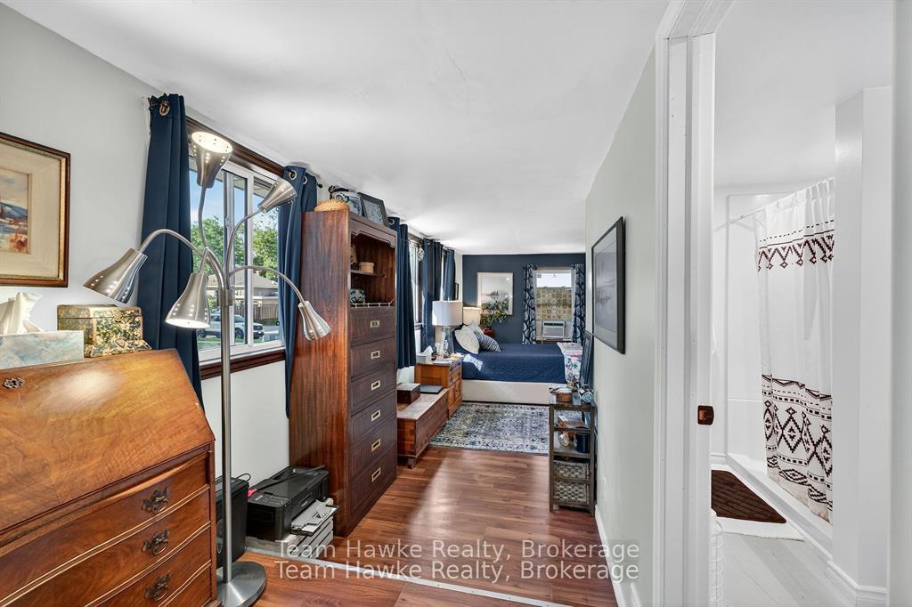 Photo 31 of 479 Queen Street, Midland — HOMEH