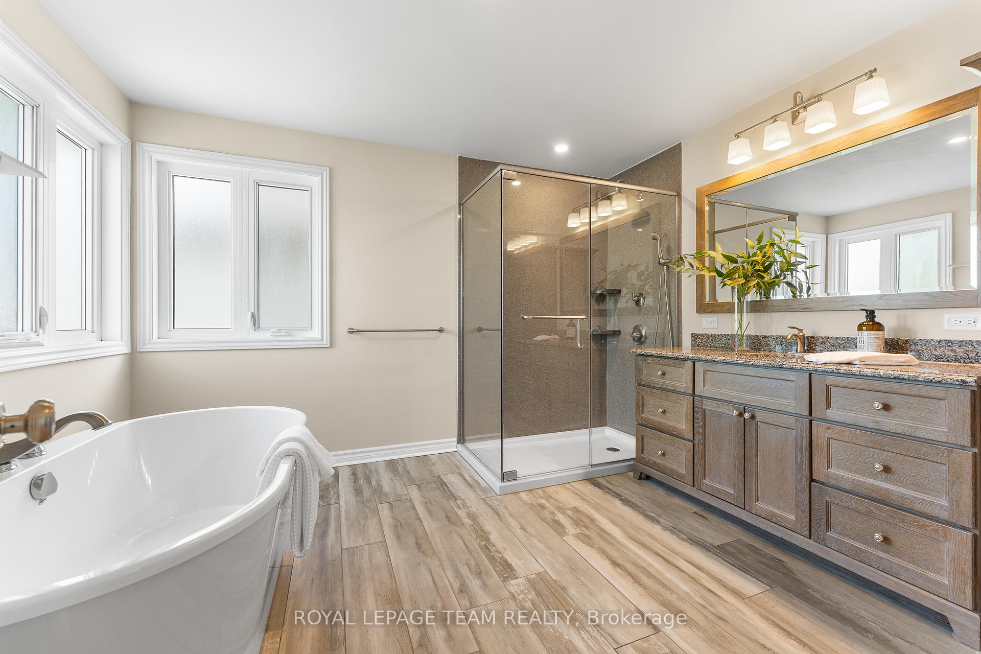 Photo 25 of 13 Saddlehorn Crescent, Ottawa, Kanata - Bridlewood — HOMEH
