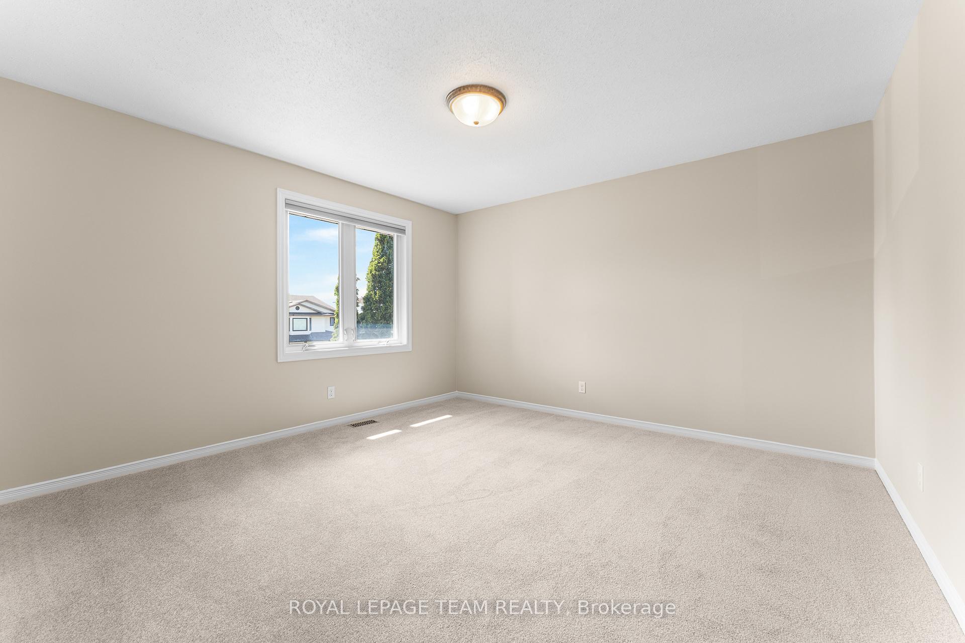 Photo 27 of 13 Saddlehorn Crescent, Ottawa, Kanata - Bridlewood — HOMEH