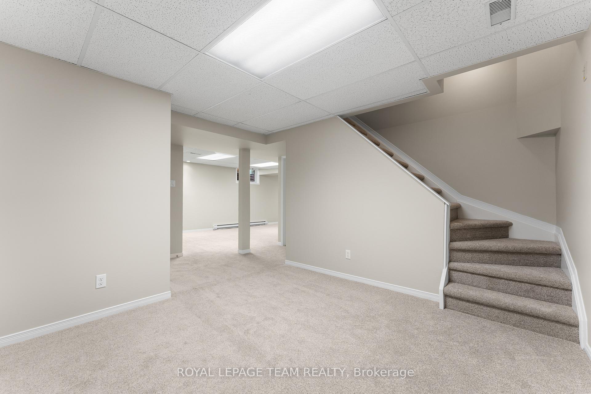 Photo 32 of 13 Saddlehorn Crescent, Ottawa, Kanata - Bridlewood — HOMEH