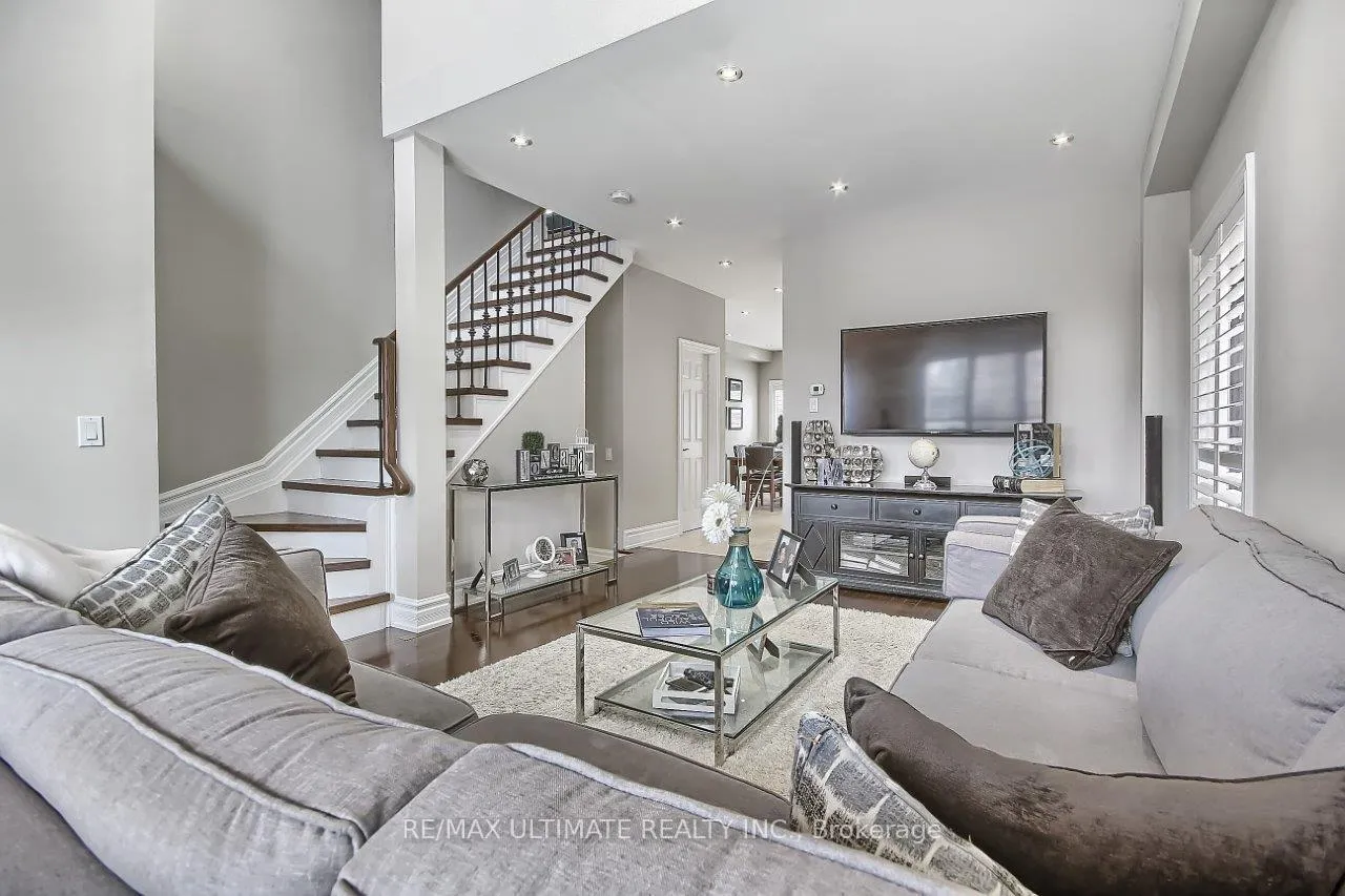 Photo 6 of Unit Upper, 3 Cornerstone Road, Markham, Greensborough — HOMEH