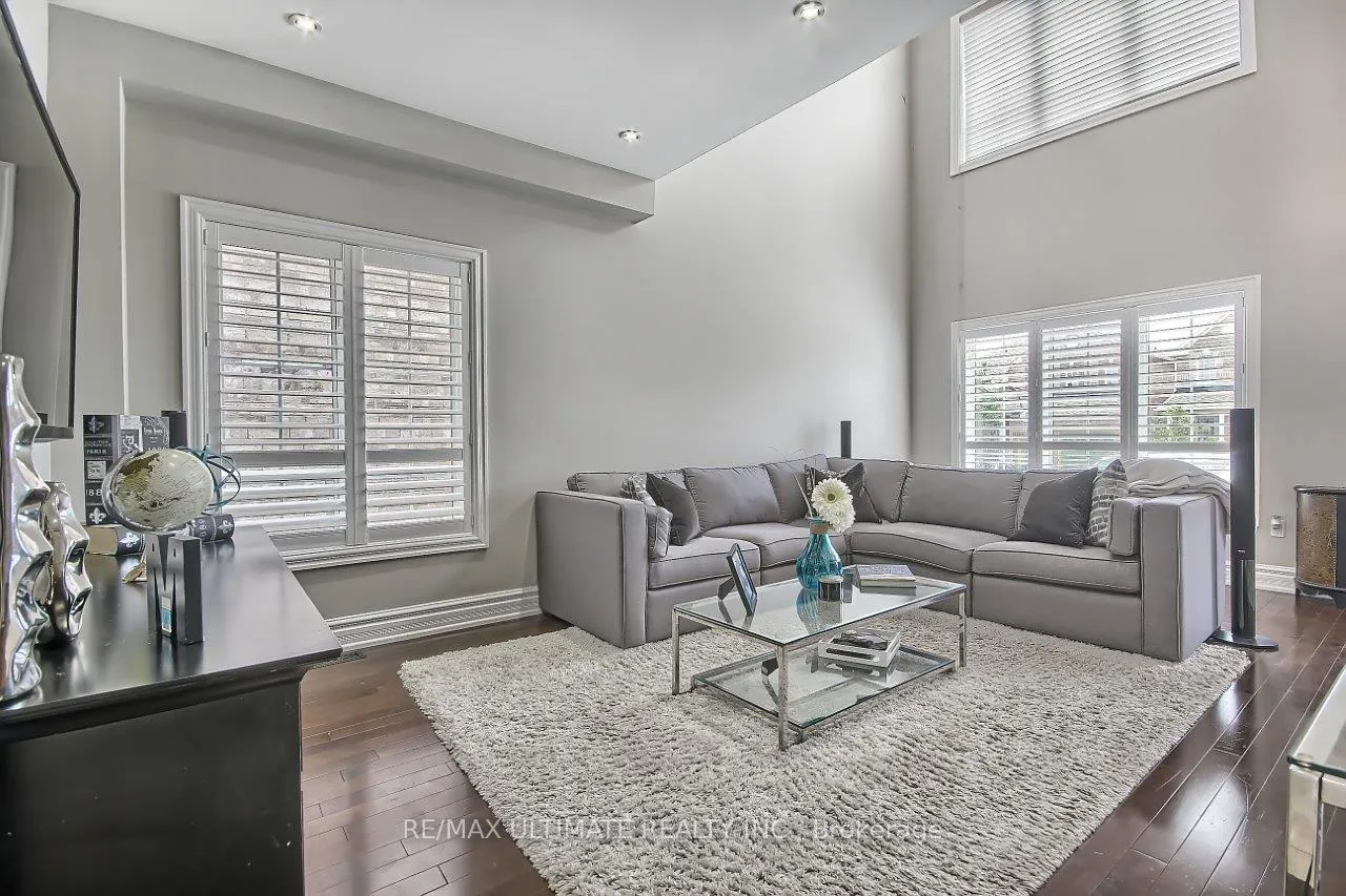 Photo 7 of Unit Upper, 3 Cornerstone Road, Markham, Greensborough — HOMEH