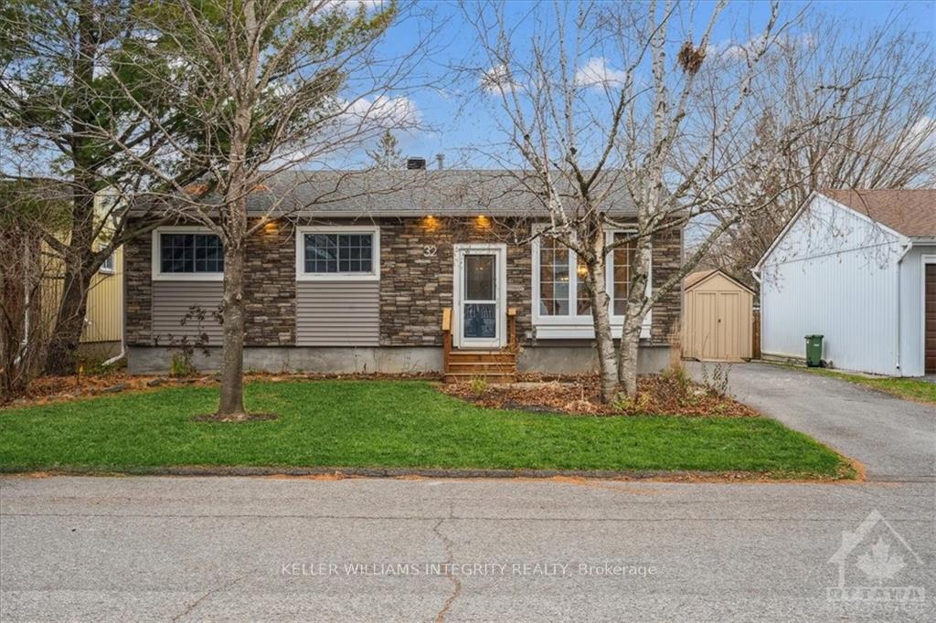 Photo 1 of Unit A, 32 Uxbridge Crescent, Ottawa, Kanata - Glencairn/Hazeldean — HOMEH