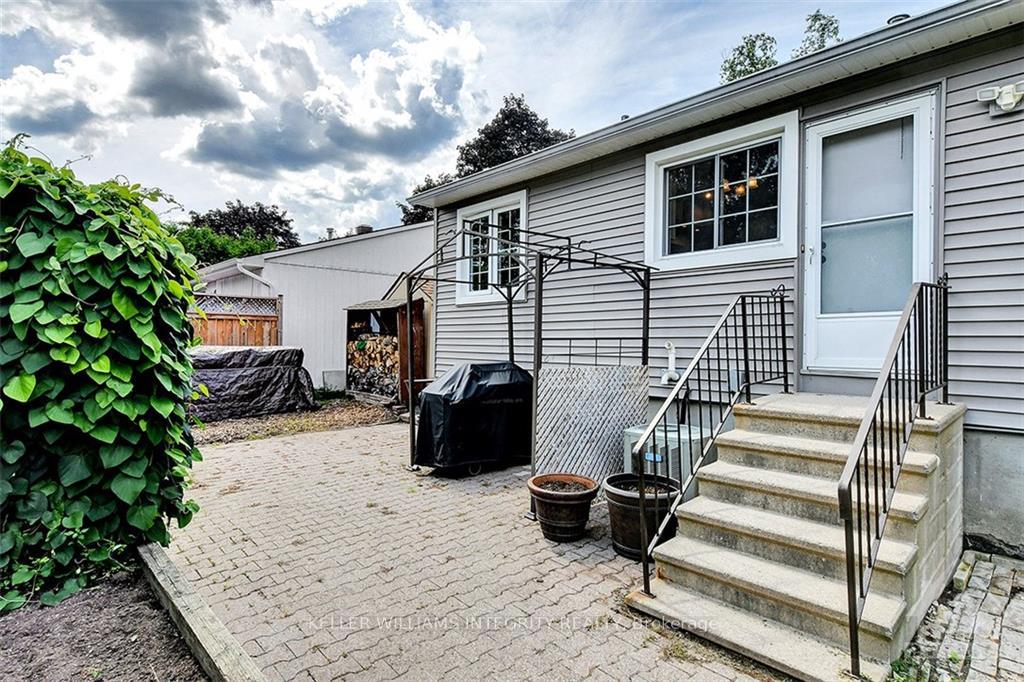 Photo 22 of Unit A, 32 Uxbridge Crescent, Ottawa, Kanata - Glencairn/Hazeldean — HOMEH