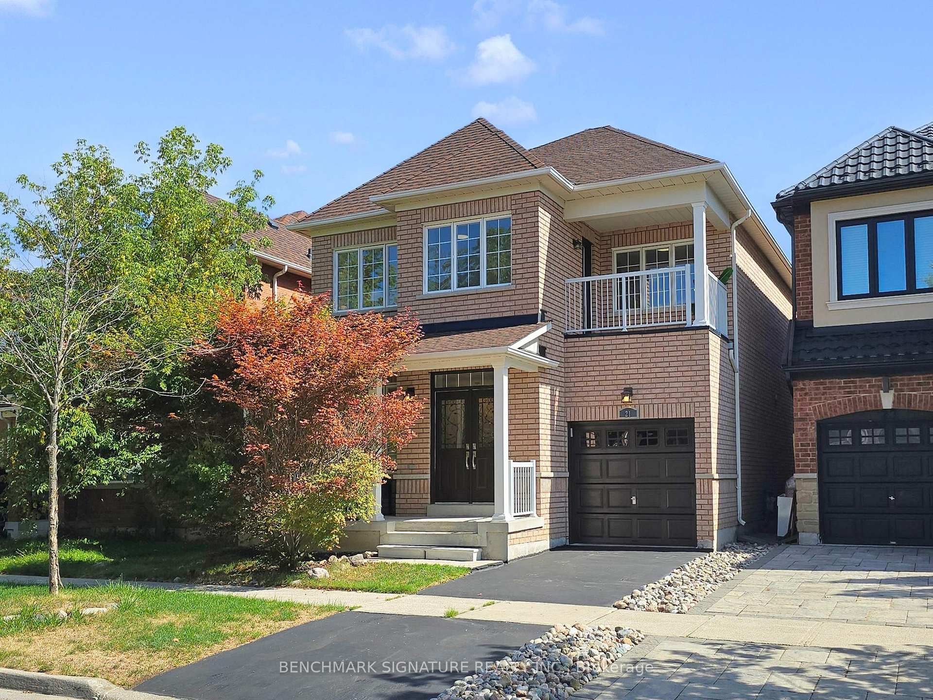 Photo 3 of 21 Artisan Trail, Markham, Victoria Manor-Jennings Gate — HOMEH