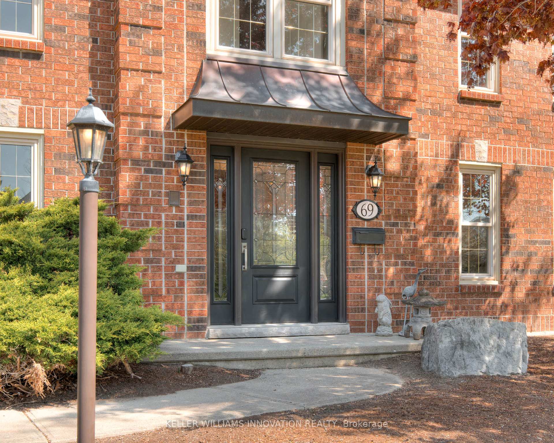 Photo 3 of 69 Manitoulin Crescent, Kitchener — HOMEH