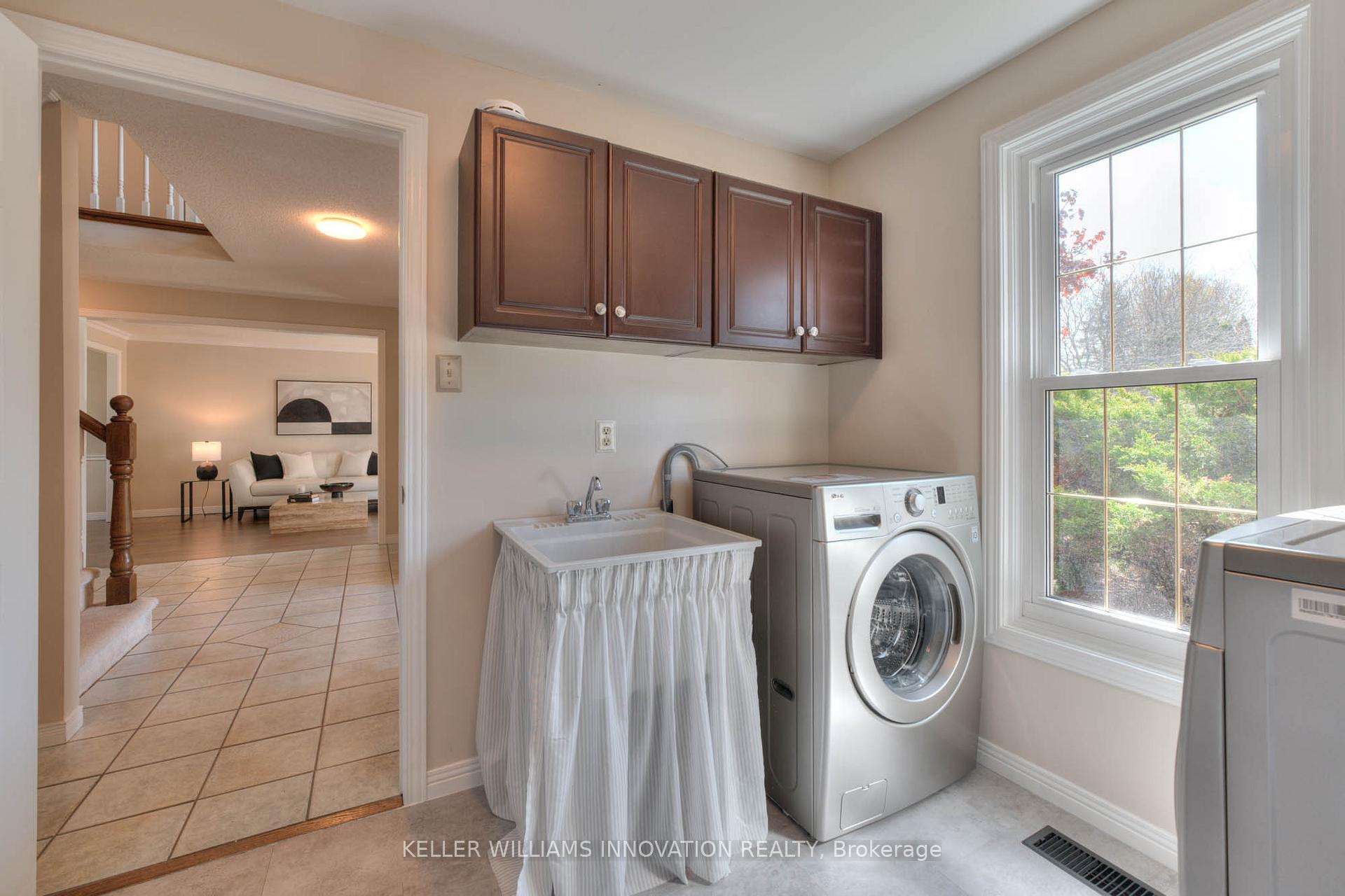 Photo 21 of 69 Manitoulin Crescent, Kitchener — HOMEH